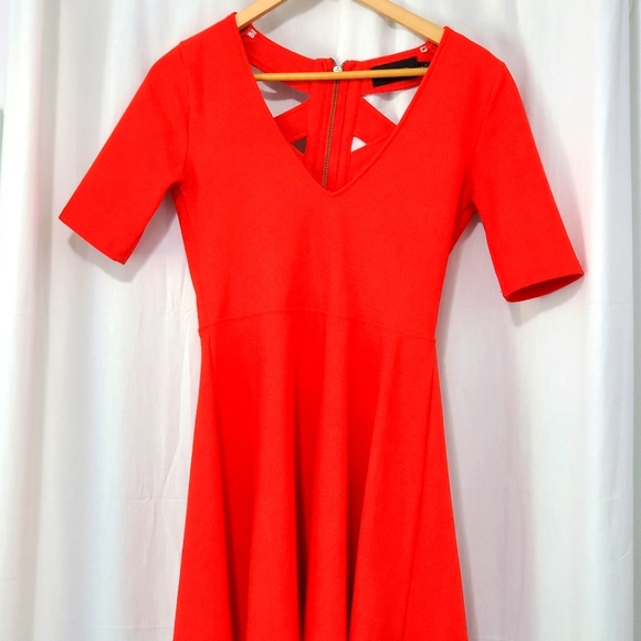 Dress - Picture 1 of 5